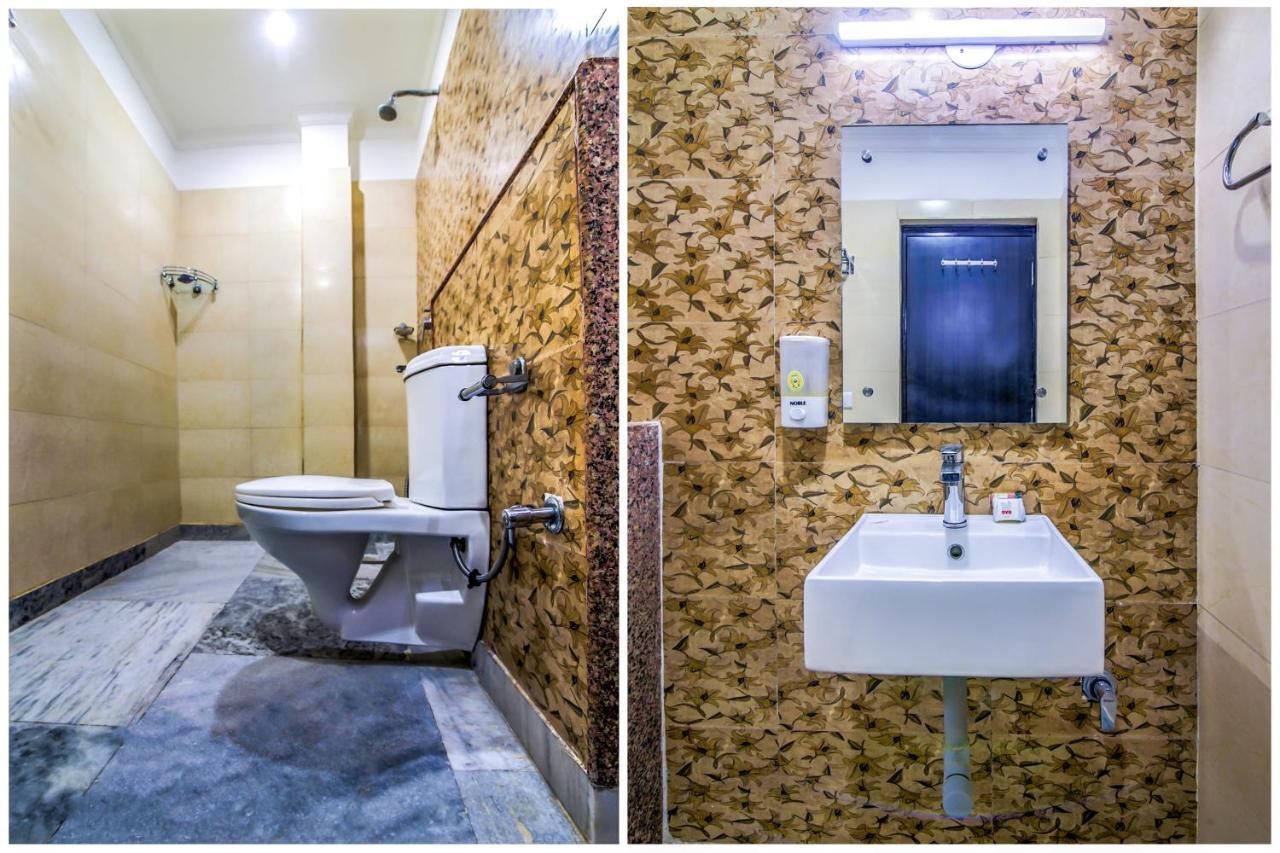 Hotel Oyo 8888 Riga Hs Deluxe Agra  Zewnętrze zdjęcie